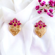Load image into Gallery viewer, Haley Hmong Heart Earrings