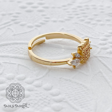 Load image into Gallery viewer, Trinity Ring